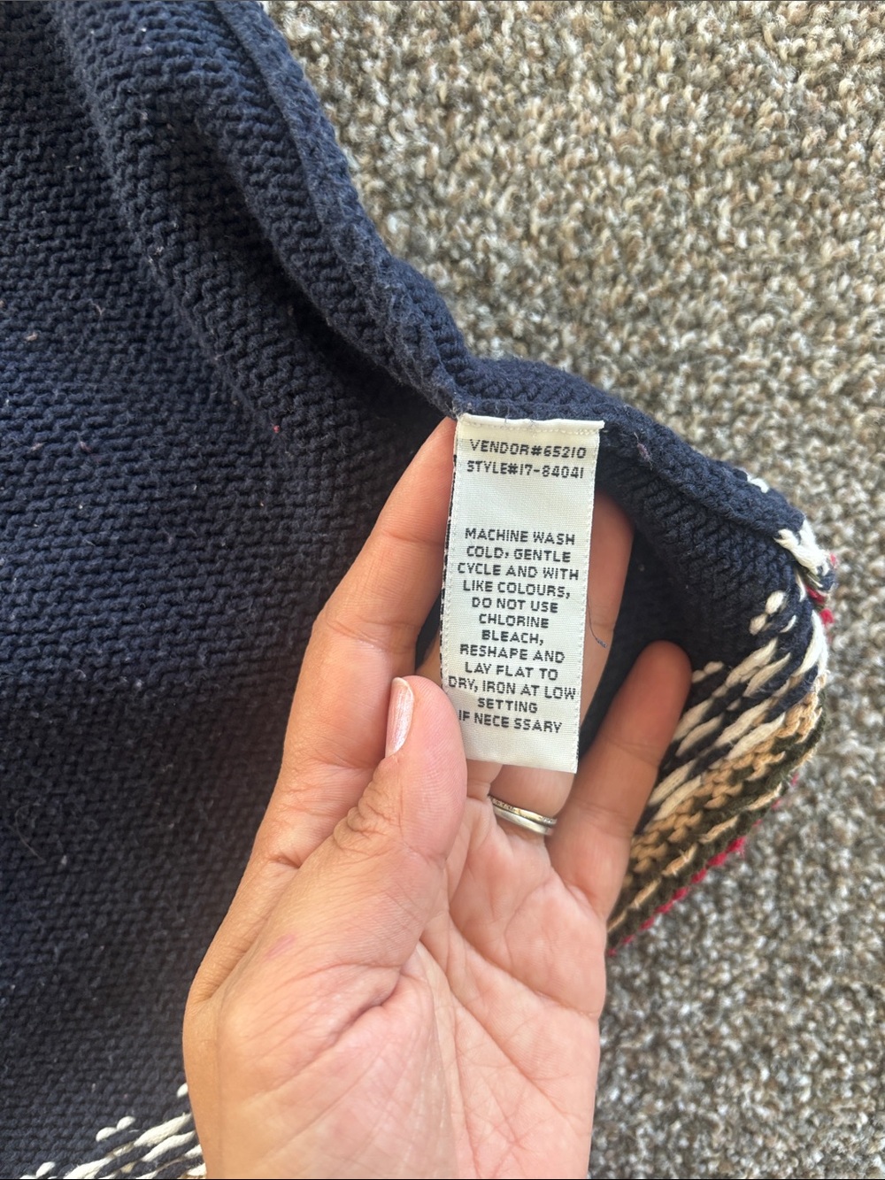 Vintage Northern Reflections Knit Cardigan with apple details - Picture 7 of 7